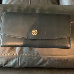Tory Burch wallet